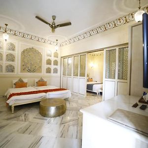 Family Suite Enjoy Happy Hours 21 on F&B services on Laundry service Pick up on Arrival only from Train or Bus station 8am-8pm